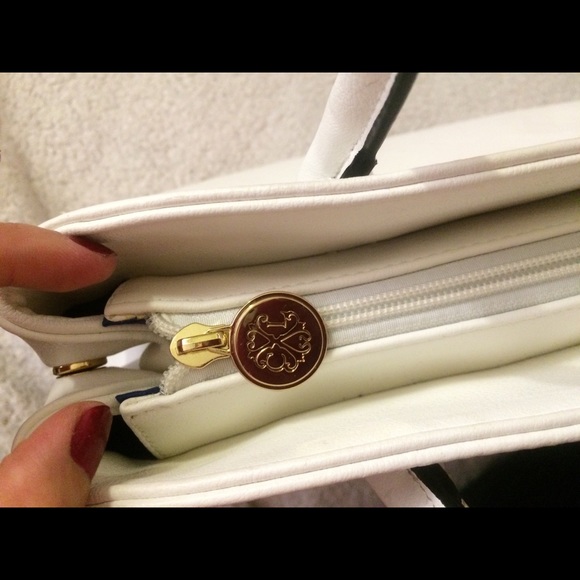 ‼️SOLD‼️ Christian Lacroix Leather Handbag/Satchel - Picture 8 of 8